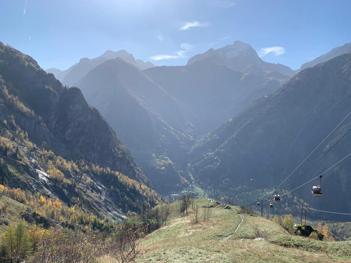 Appartement Vue Imprenable Avec Emplacement Ideal Les Deux Alpes Bagian luar foto